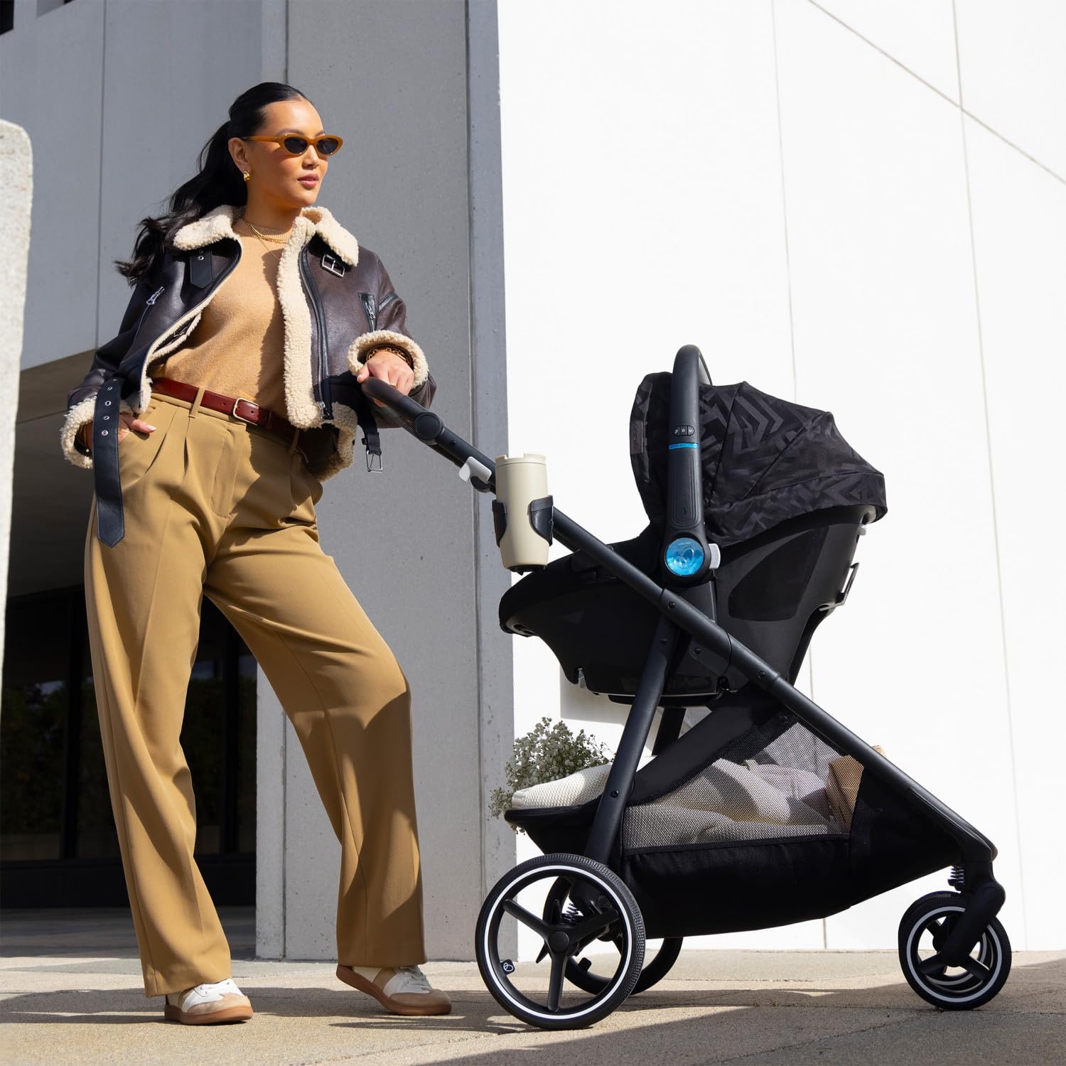 image:imageEvenflo Shyft Intuiti Travel System Featuring Revolve180 LiteMax NXT Rotating RearFacing Lightweight Preemie and Infant Car Seat with SensorySoothe 330 lbs Dubhan BlackDubhan Black